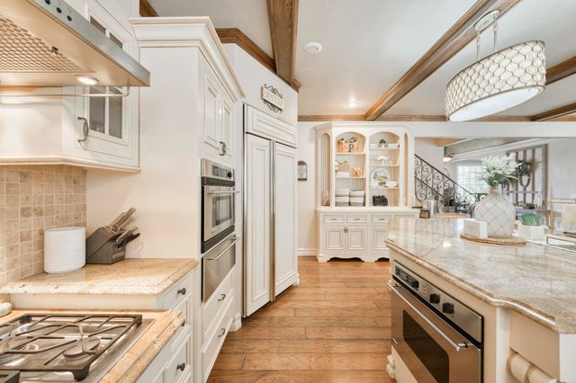 4504 E Spruce Drive, Springfield, MO 65809