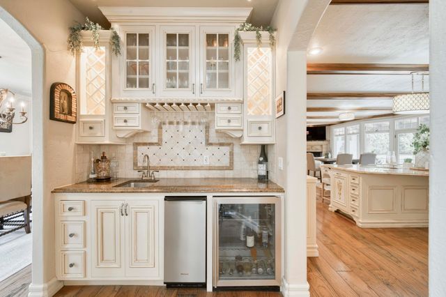 4504 E Spruce Drive, Springfield, MO 65809