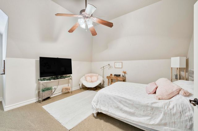 4504 E Spruce Drive, Springfield, MO 65809