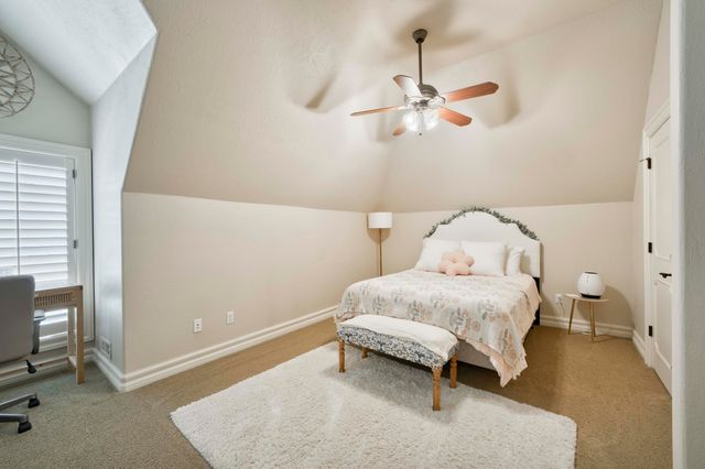 4504 E Spruce Drive, Springfield, MO 65809