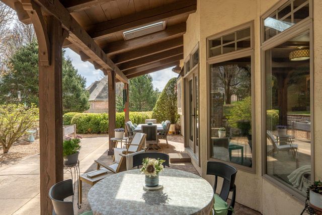 4504 E Spruce Drive, Springfield, MO 65809