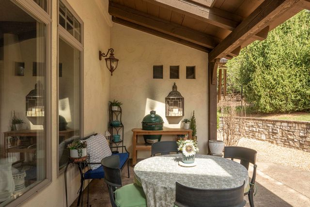 4504 E Spruce Drive, Springfield, MO 65809