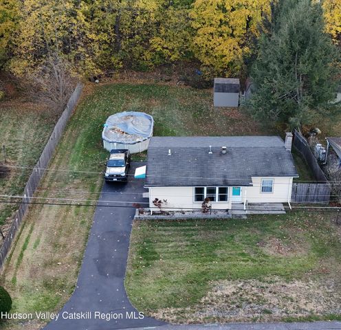 10 Park Circle, Mount Marion, NY 12456
