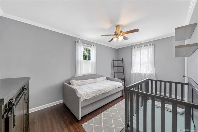 822 Milligan Lane, West Islip, NY 11795