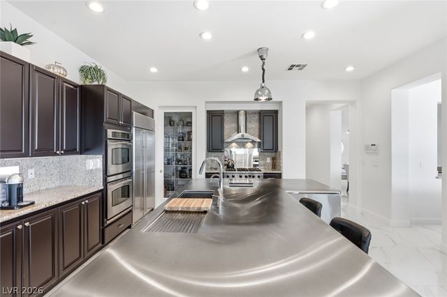 11471 Timber Mountain Avenue, Las Vegas, NV 89135