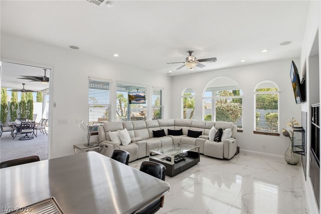11471 Timber Mountain Avenue, Las Vegas, NV 89135