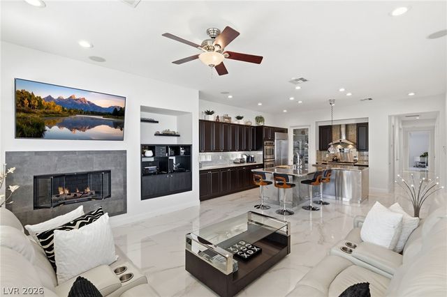 11471 Timber Mountain Avenue, Las Vegas, NV 89135