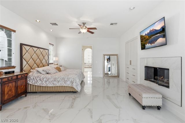 11471 Timber Mountain Avenue, Las Vegas, NV 89135