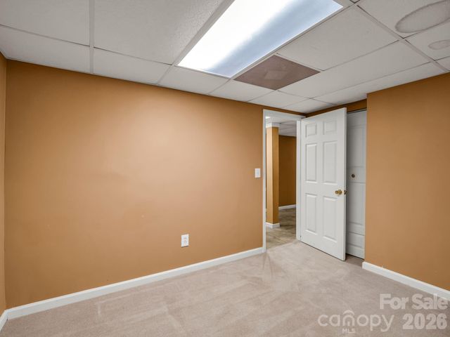 69 Ivy Lane, Fletcher, NC 28732