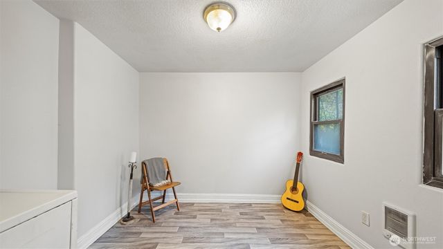 10246 Mill Creek Road, Walla Walla, WA 99362