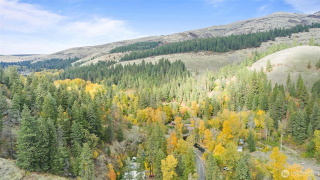 10246 Mill Creek Road, Walla Walla, WA 99362