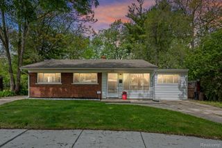 21951 MORTON Street, Oak Park, MI 48237