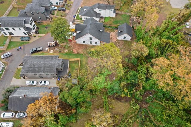 18 Dean Street, Greenville, SC 29605