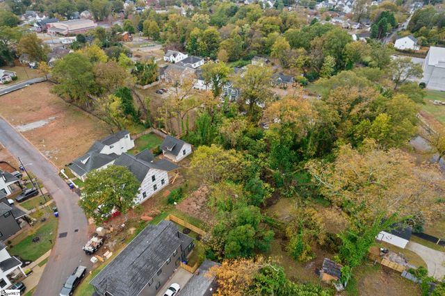 18 Dean Street, Greenville, SC 29605