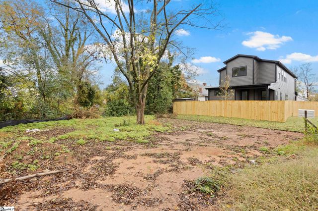 18 Dean Street, Greenville, SC 29605