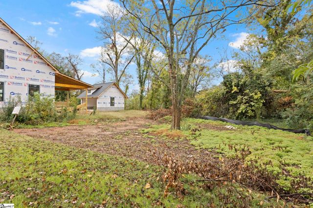 18 Dean Street, Greenville, SC 29605