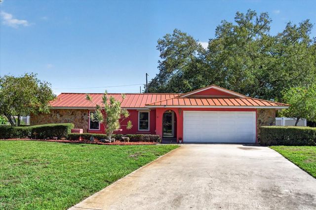 13497 OVAL DRIVE E, Largo, FL 33774