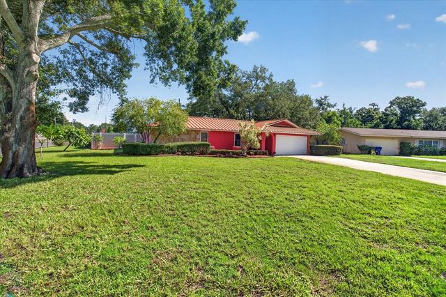 13497 OVAL DRIVE E, Largo, FL 33774