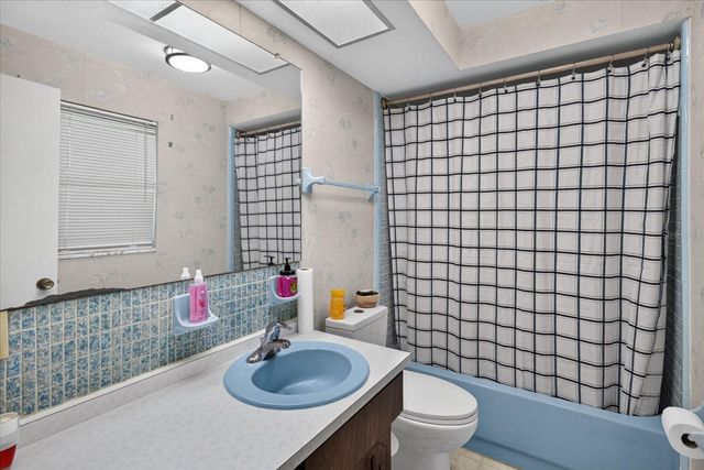13497 OVAL DRIVE E, Largo, FL 33774