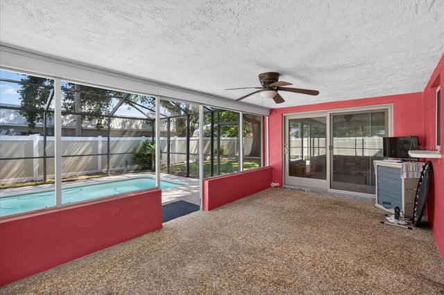 13497 OVAL DRIVE E, Largo, FL 33774