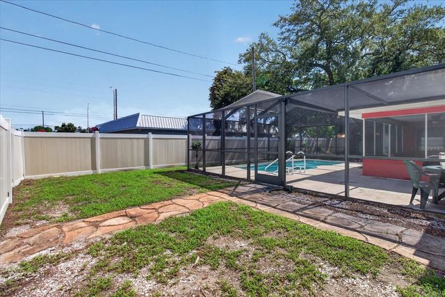 13497 OVAL DRIVE E, Largo, FL 33774