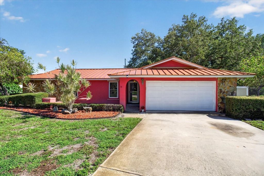 13497 OVAL DRIVE E, Largo, FL 33774
