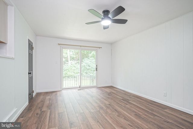 13 AVON CT, Blackwood, NJ 08012