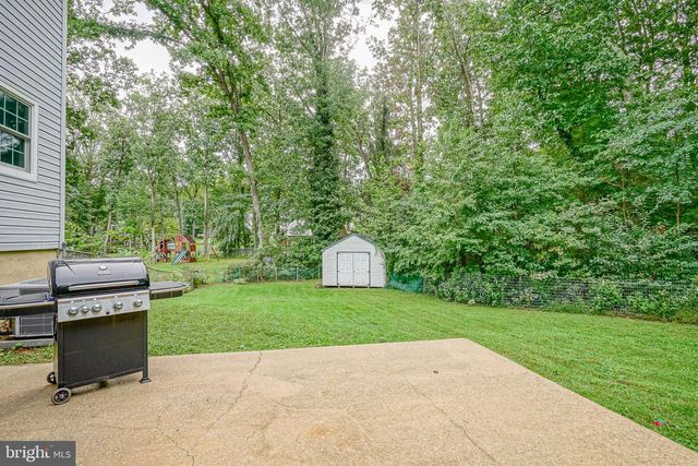 13 AVON CT, Blackwood, NJ 08012