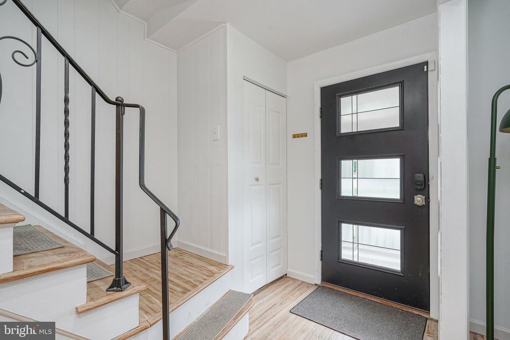 13 AVON CT, Blackwood, NJ 08012 — photo 4