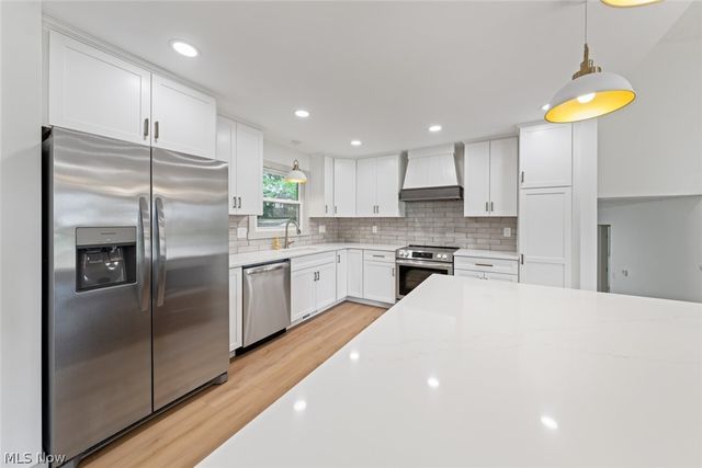 3494 Monterey Circle, Brunswick, OH 44212