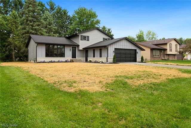 3494 Monterey Circle, Brunswick, OH 44212