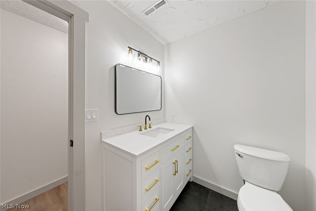 3494 Monterey Circle, Brunswick, OH 44212