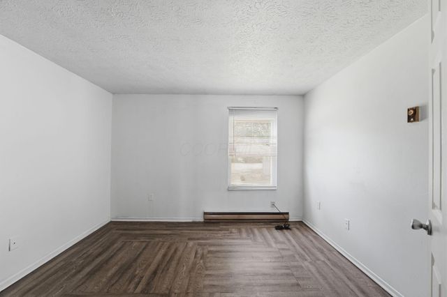 1565 Rock Creek Drive, Grove City, OH 43123