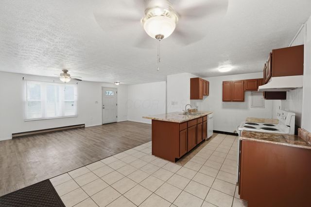 1565 Rock Creek Drive, Grove City, OH 43123