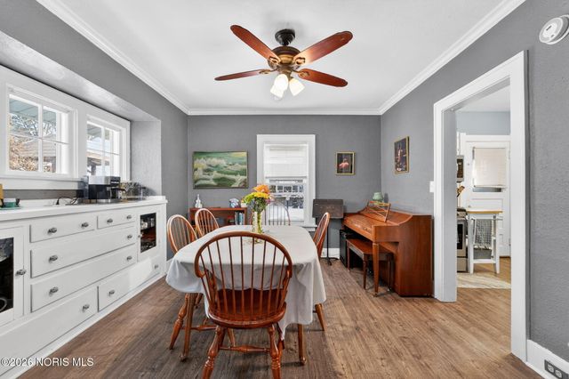 2239 Eastbrook Drive, Toledo, OH 43613