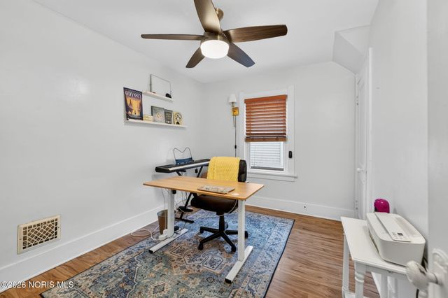 2239 Eastbrook Drive, Toledo, OH 43613