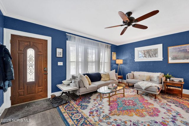 2239 Eastbrook Drive, Toledo, OH 43613