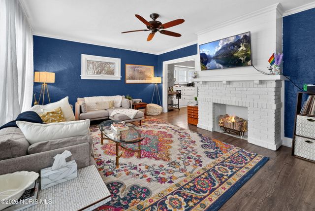 2239 Eastbrook Drive, Toledo, OH 43613