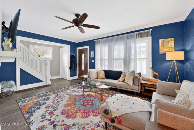 2239 Eastbrook Drive, Toledo, OH 43613