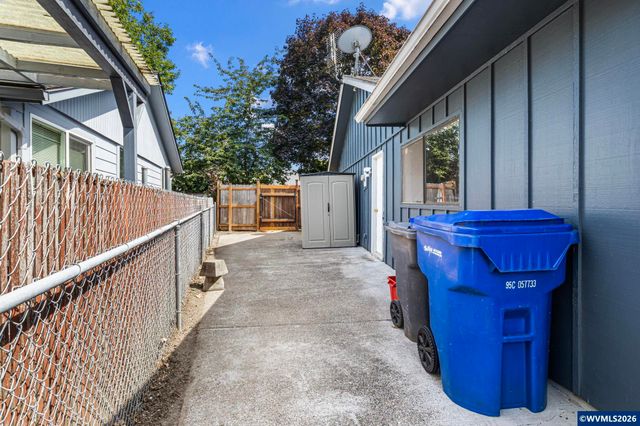 5646 Takelma Ct NE, Keizer, OR 97303