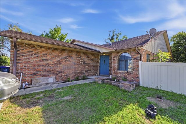 7818 NE 21ST AVENUE, Ocala, FL 34479