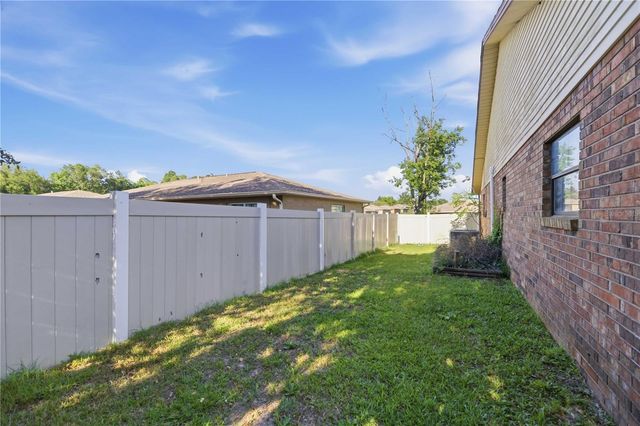 7818 NE 21ST AVENUE, Ocala, FL 34479
