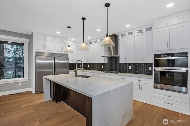 6145 Lake Saint Claire Drive SE, Olympia, WA 98513