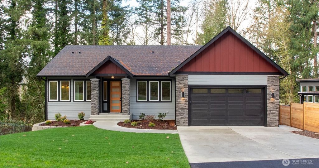 6145 Lake Saint Claire Drive SE, Olympia, WA 98513