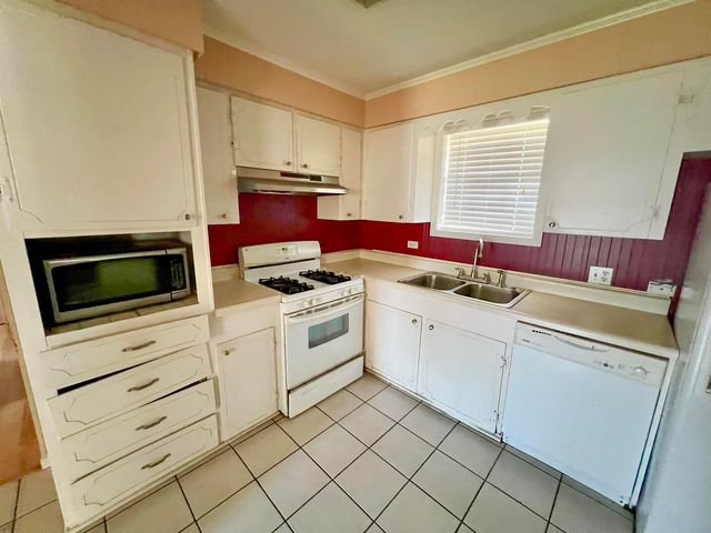 218 Ziegler Street, Houma, LA 70364