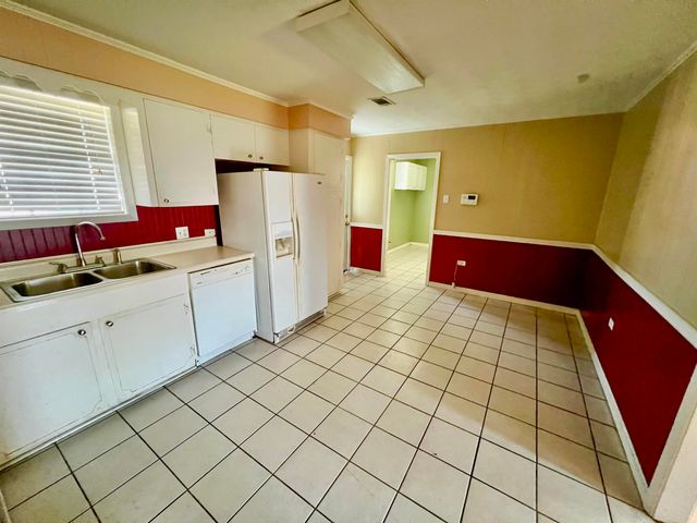 218 Ziegler Street, Houma, LA 70364