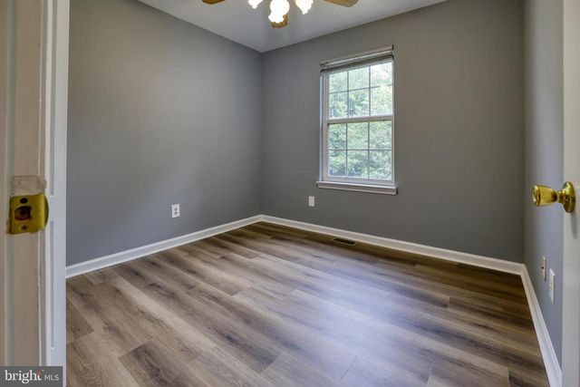 30 FLAXLEAF CT, Baltimore, MD 21221
