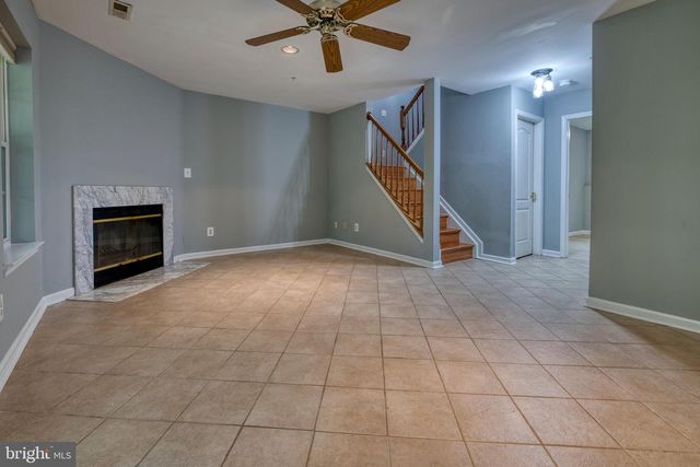 30 FLAXLEAF CT, Baltimore, MD 21221