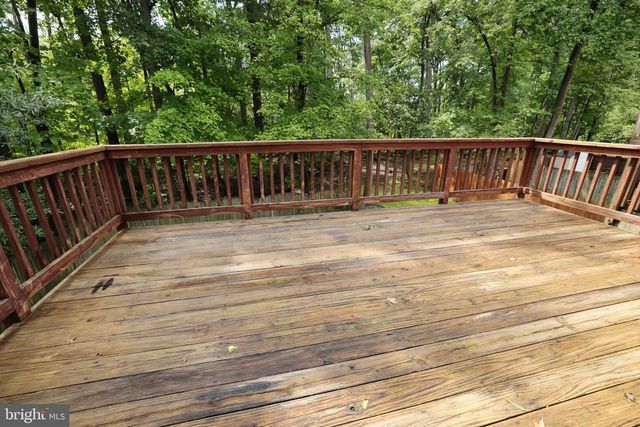 30 FLAXLEAF CT, Baltimore, MD 21221