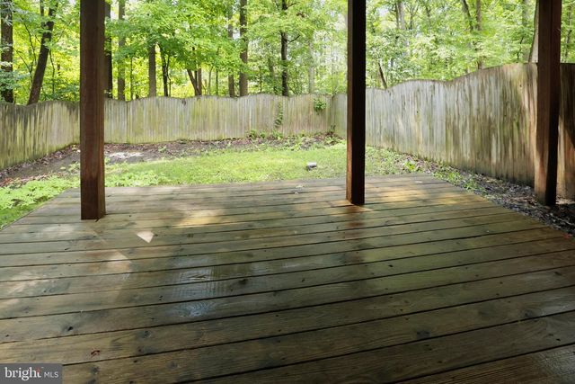 30 FLAXLEAF CT, Baltimore, MD 21221